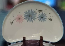 Franciscan Maytime 60's Crescent Salad Plate Flowers Blue Pink Daisy MCM Floral