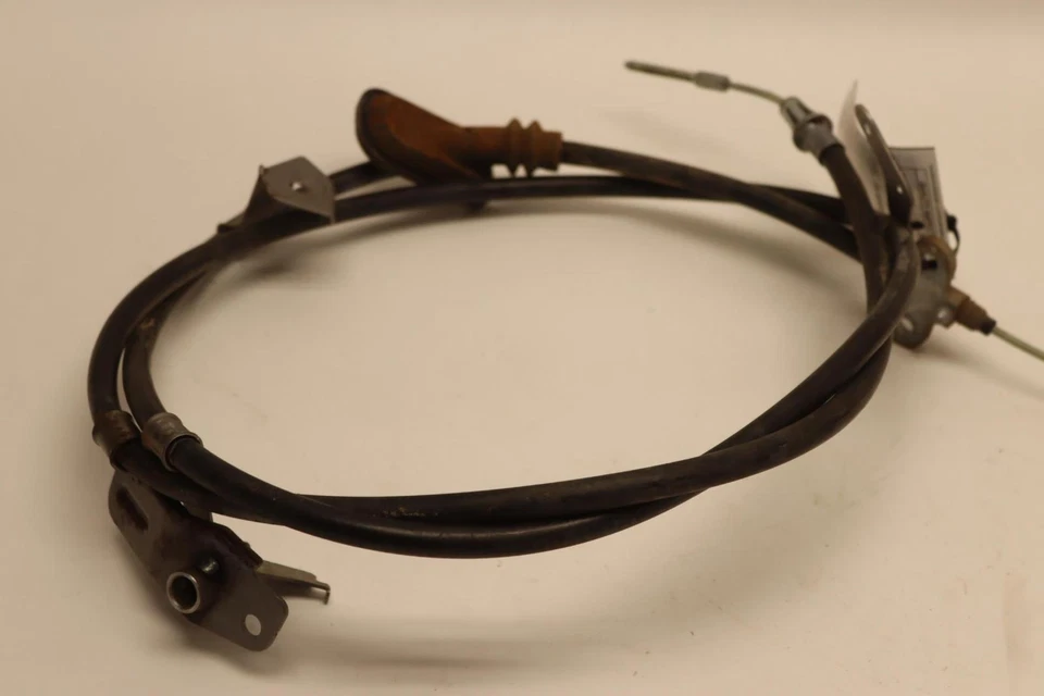 Cable de freno de estacionamiento de emergencia Infiniti QX56 QX80 2011-2013 OEM Foto 4 de 4