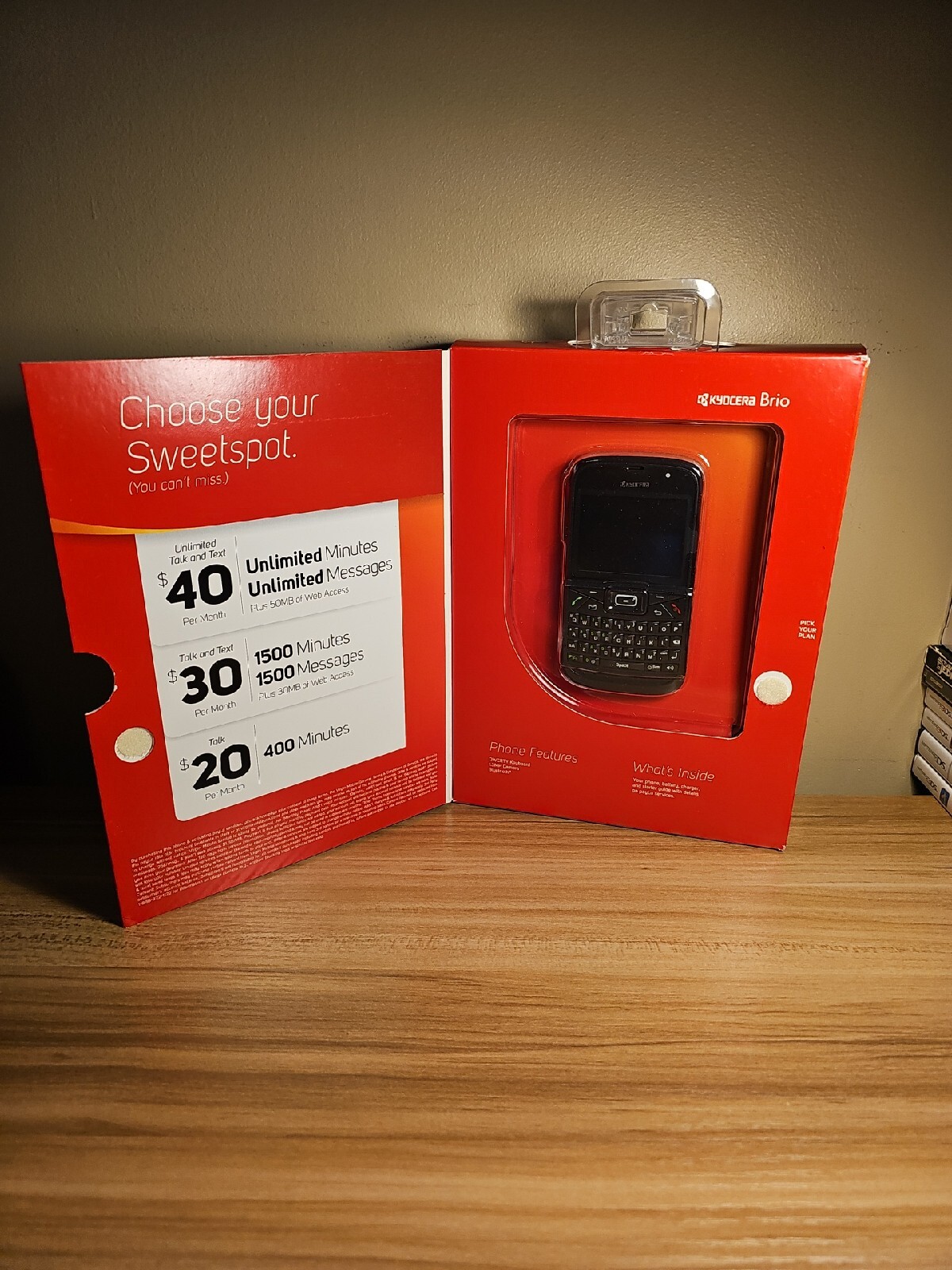 Paylo by Virgin Mobile Kyocera Brio QWERTY (KYS3015APB) Cell Phone NEW