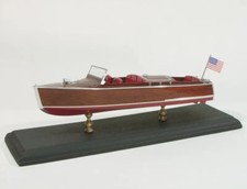 Dumas Boats # 1701 1930 Chris-Craft 24 Ft. Runabout Skala 1:24 - Kit Von Montage