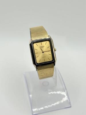 RADO DIASTAR 159.9521.3 クォーツ 稼働品 RADO Watch QZ DIASTAR 121.9521.3 Square Gold Dial Quartz