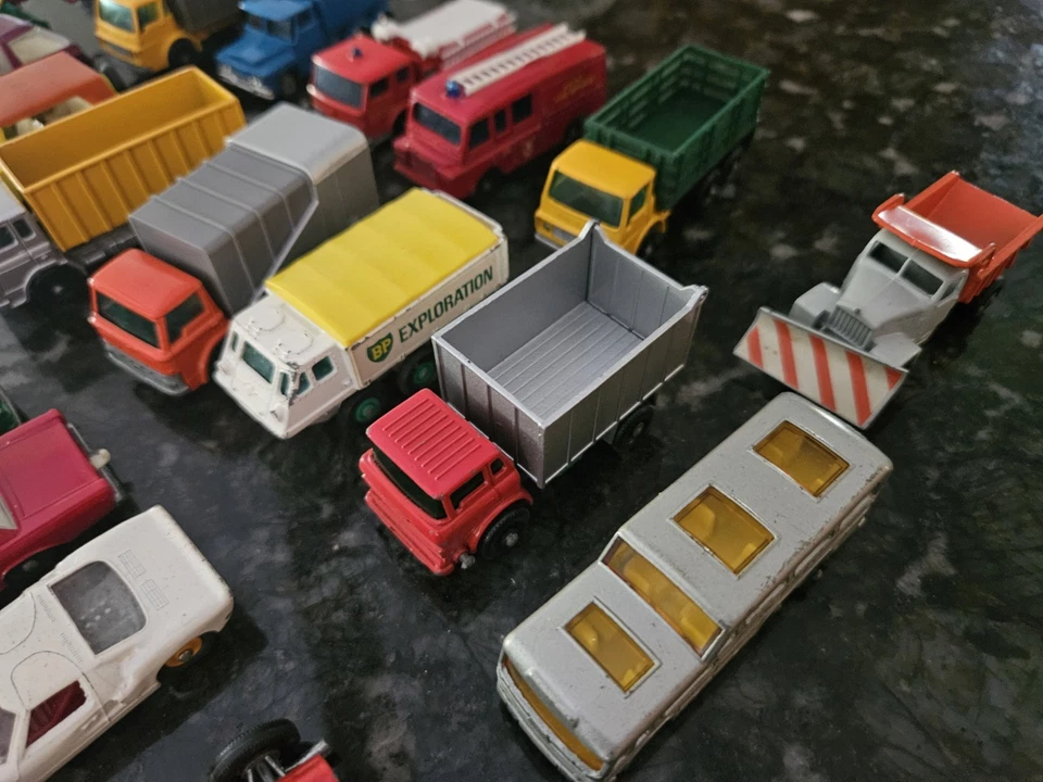 40 Vintage Matchbox Cars Lotus Mercedes Corsair W/Boat VW Farm BP Fire Chief - Image 4 of 4