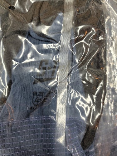 G-Tek GP Nitrile Gloves Blue Dozen (34-500/L). 11pk - Picture 4 of 4