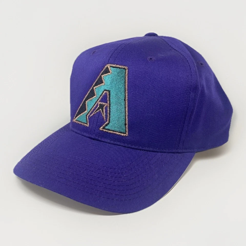 De colección Años 90 Arizona Diamondbacks SnapBack Sombrero Púrpura Verde azulado MLB Genuino OSFA NUEVO SIN ETIQUETAS Foto 2 de 4