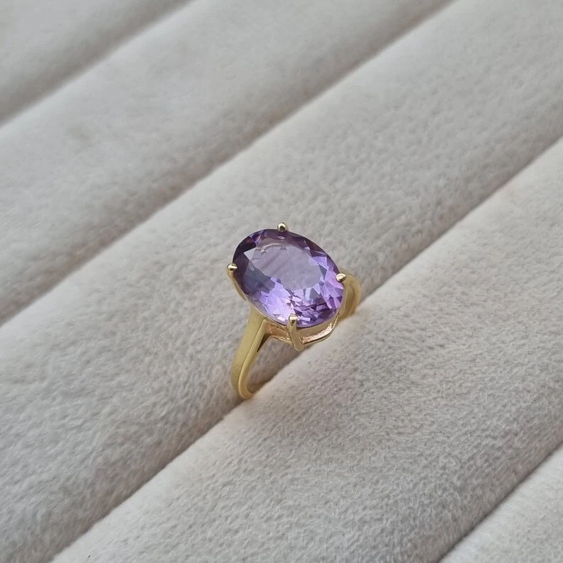 Обручальное кольцо в стиле ар-деко с натуральным аметистом овальной огранки желтое золото 14 карат на серебре - Изображение 3 из 4