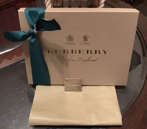 burberry gift