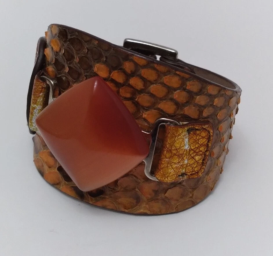 Pulsera de cuero italiana de piel de serpiente Roberto Mantellassi con cristal ámbar ojo de gato Foto 2 de 4