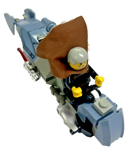 LEGO Star Wars: Jedi Duel (7103) - Incomplete set. Only Count Dooku + Speeder.