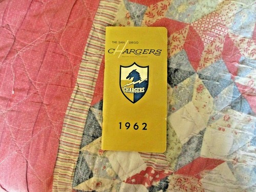 1962 SAN DIEGO CHARGERS MEDIA GUIDE Yearbook LANCE ALWORTH AFL CHUCK NOLL