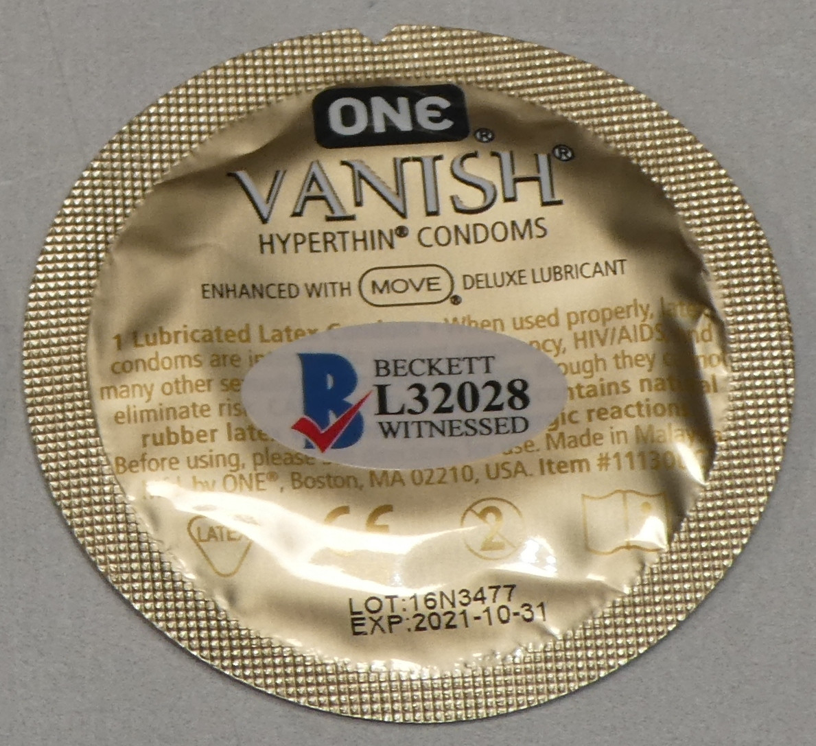 Tera Patrick Signed ONE Condom BAS Beckett COA XXX Porn Star Legend  Autograph 28 | eBay