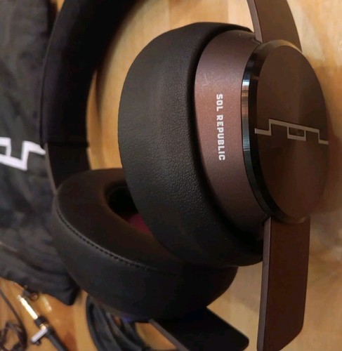 Sol Republic Master Tracks XC Studio Tuned By Calvin Harris Edition - Picture 2 of 17
