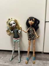 Monster High Scaris City Of Frights Doll 2Pack Lagoona Blue & Cleo De Nile