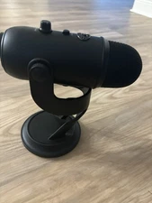 New Blue Yeti Professional Multi-Pattern USB Condenser Microphone- Black