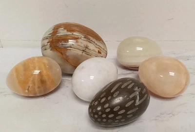 Marble Onyx Eggs - Image 1 of 4