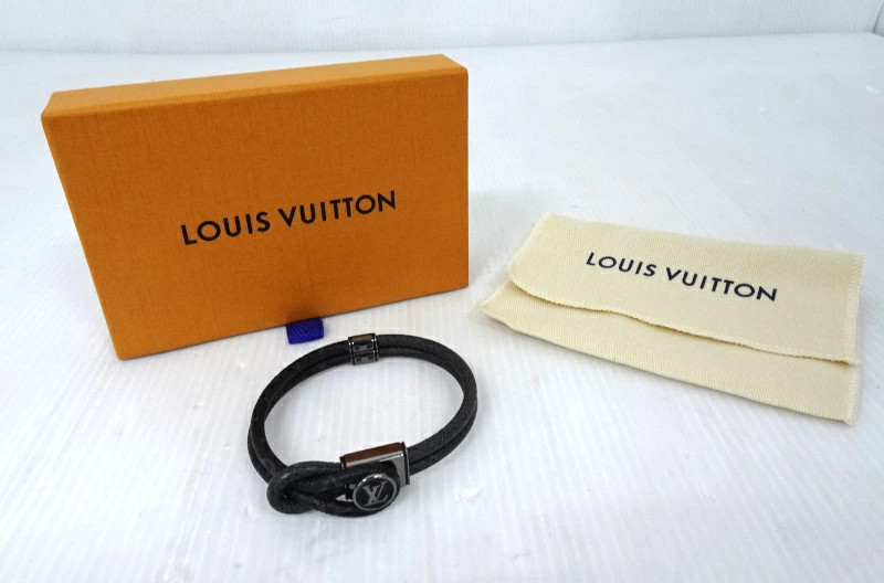 LOUIS VUITTON M6780 Monogram Eclipse Bracelet Loo… - image 1