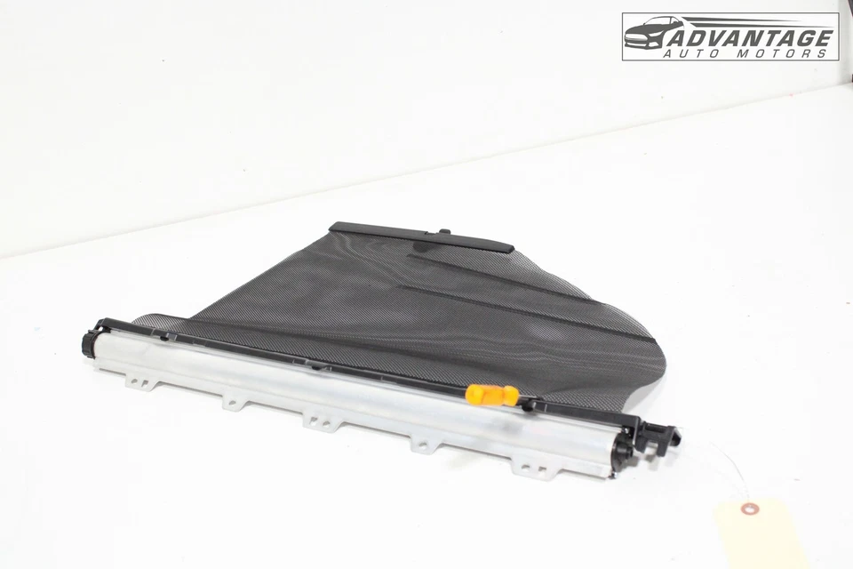 2018-2024 HONDA ODYSSEY REAR RIGHT QUARTER PANEL WINDOW BLIND SUN SHADE OEM - Image 2 of 4