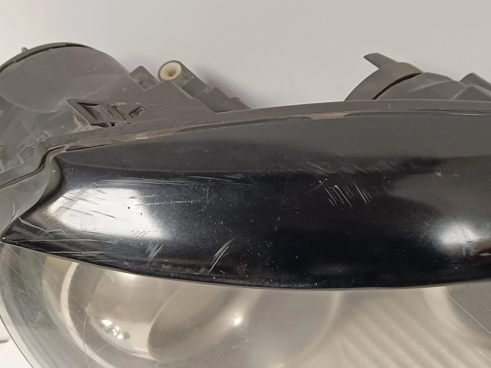 Conjunto de faros derechos usados se adapta a: Volkswagen Golf GTI 2008 SDN VIN K octavo dígito Foto 3 de 4