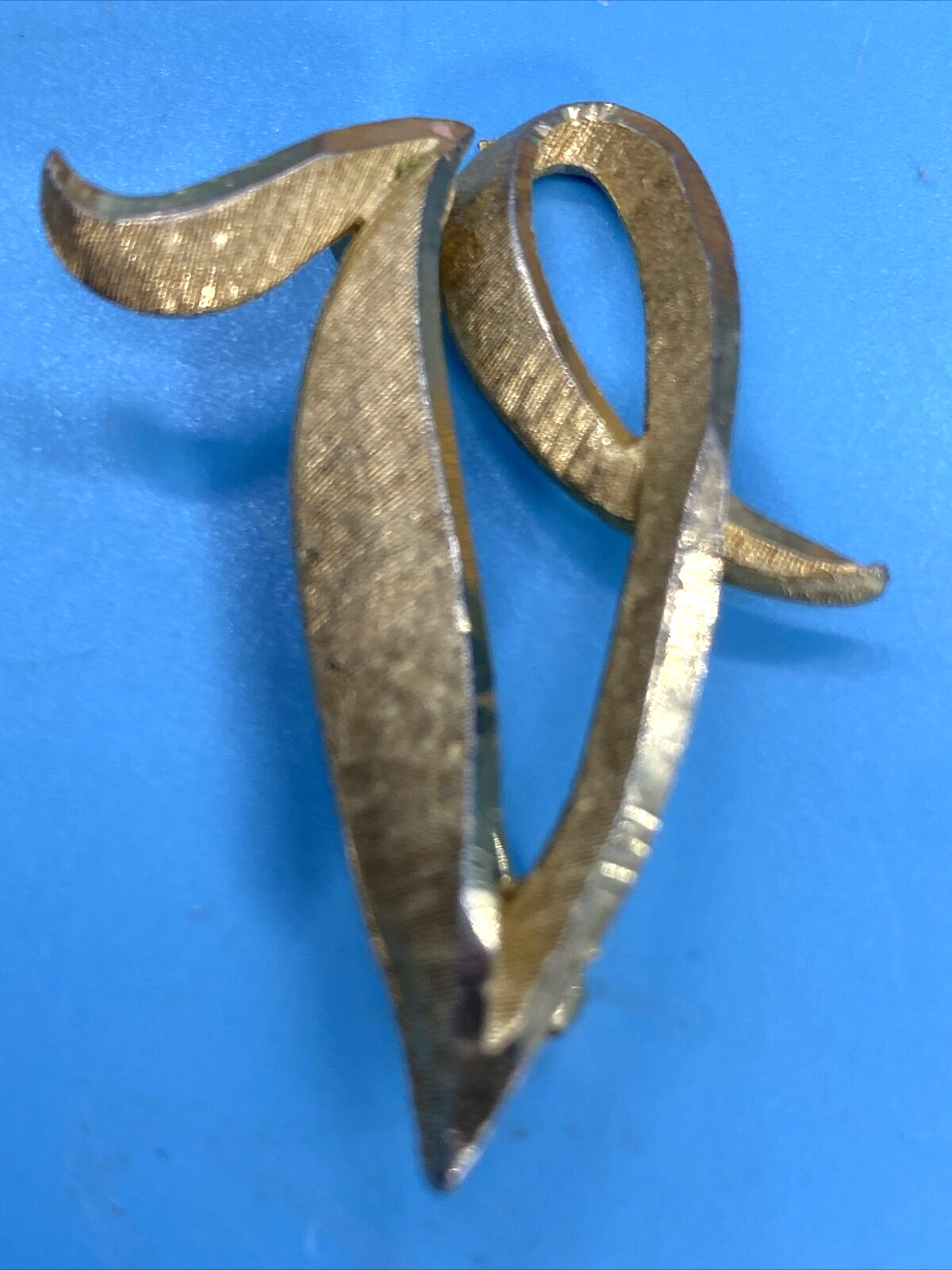 MAMSELLE Signed Initial “V” Brooch Mostly Brush G… - image 1