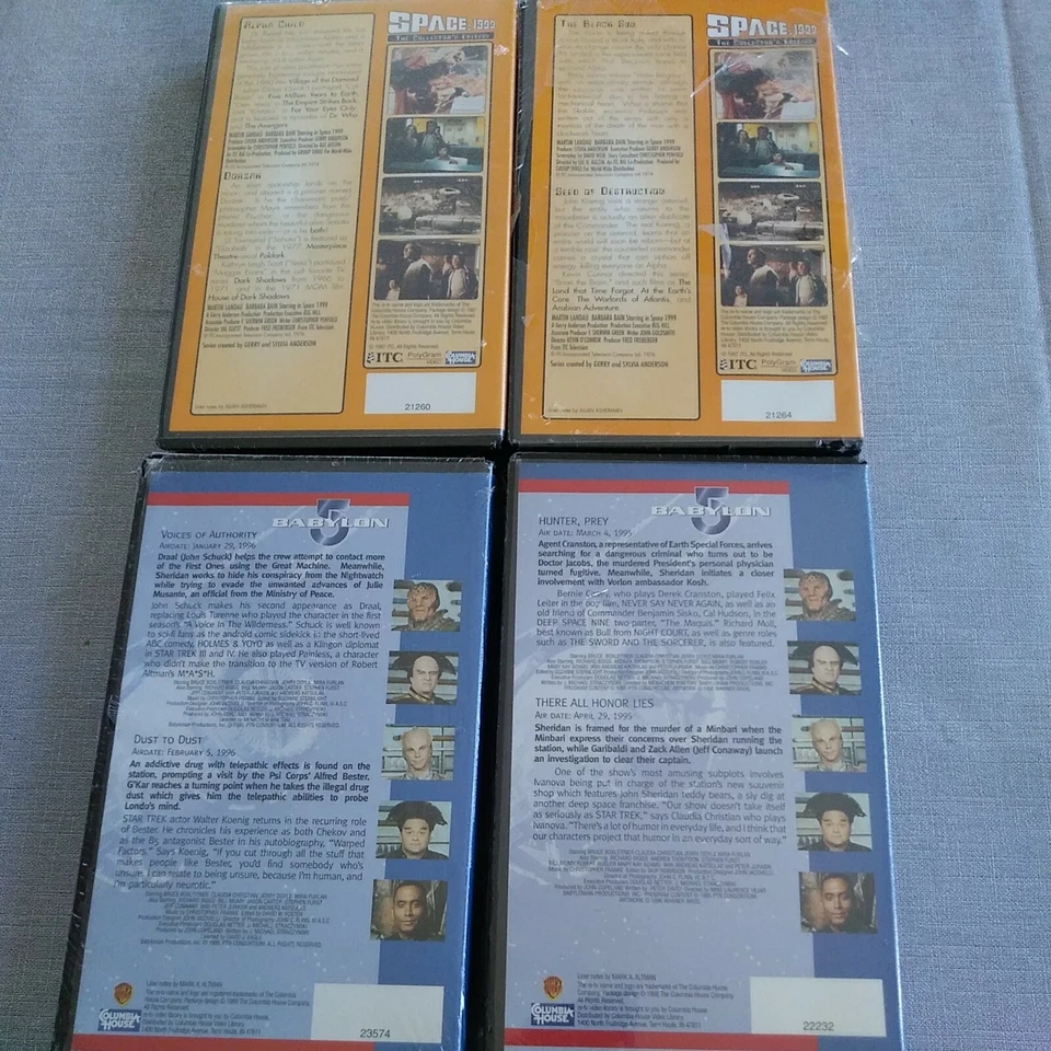 Babylon 5 The Collectors Edition VHS lot of 2 & Space 1999 lot of 2 all Sealed Foto 2 de 4