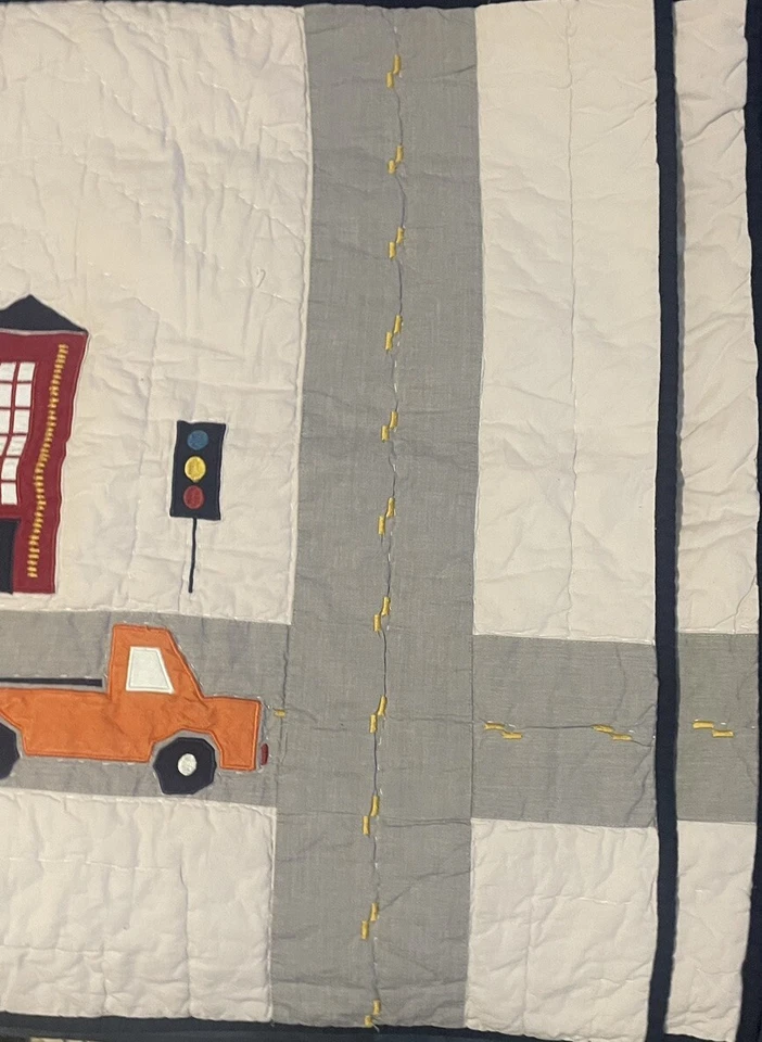 Camión acolchado Pottery Barn Kids 2 fundas de algodón 26x26 naranja Foto 3 de 4