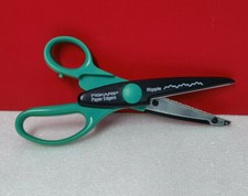 Fiskars Paper Edgers RIPPLE Scissors Scapbooking Arts Crafts