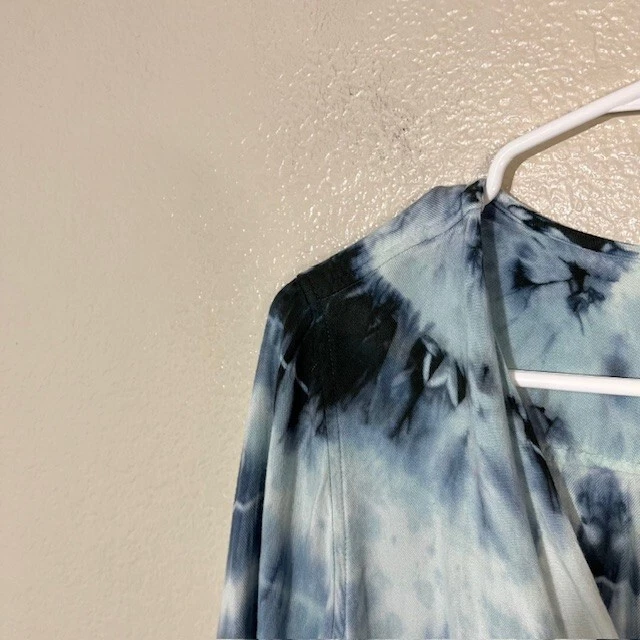 Cloth and Stone Romper Womens Medium Tie Dye Long Sleeve Shorts 2" Inseam - Image 2 of 4