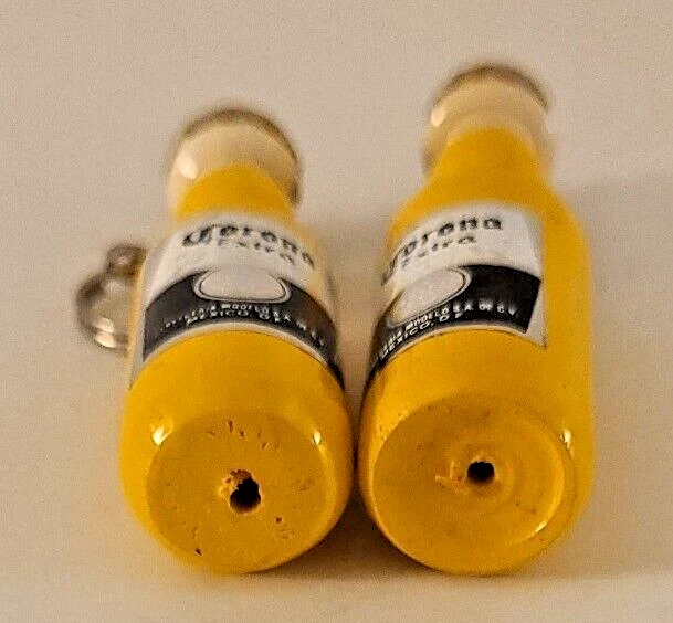 Juego de dos llaveros extra mini corona de madera Foto 2 de 4