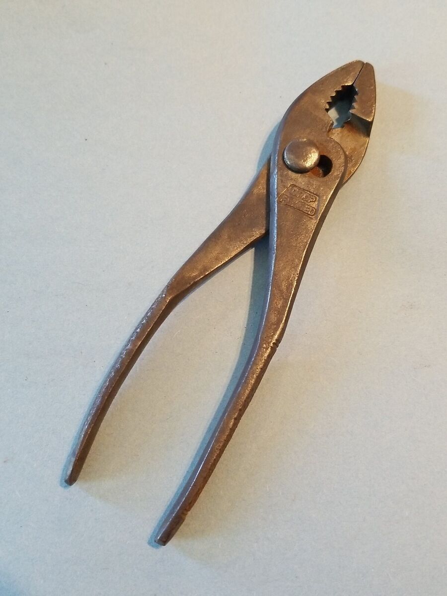 Vintage Drop Forged Metal Slip Joint Pliers 6¼ Vintage Drop Forged Metal Slip Joint Pliers 6¼