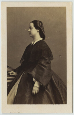 CDV 1860-70 Disdéri. Die Gräfin von Boigne, geboren Roselyne de Villeneuve Bargemon.