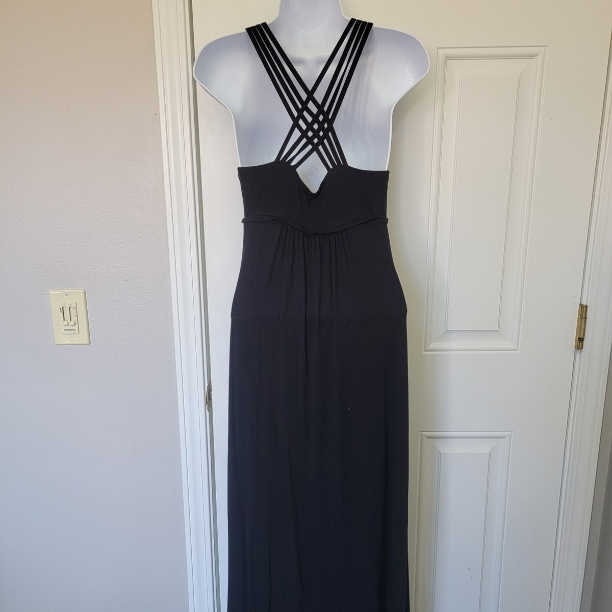 Calvin Klein Black Maxi Dress Sleeveless Strappy Criss Cross Back Slimming  Sz 6