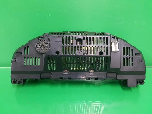 Mercedes-Benz LS 2012 CLS63 AMG grupos de instrumentos A2189008202 Foto 4 de 4