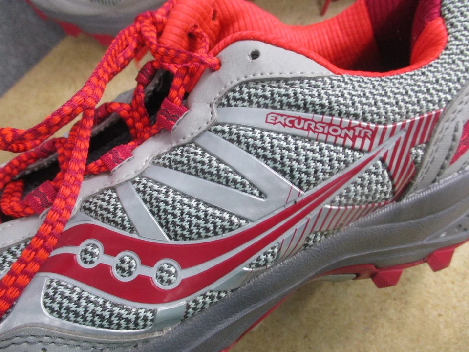 Saucony Grid Excursion TR11 Womens 9.5 Running Trail Shoes - Image 3 of 4