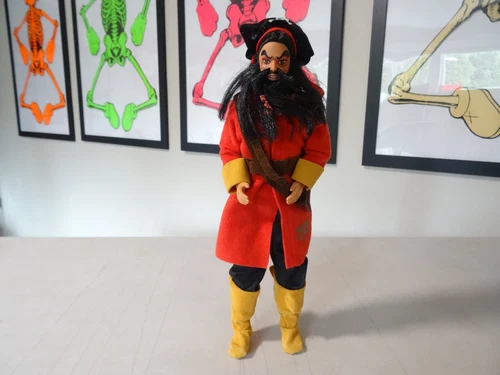 Vintage 1993 Walt Disney's Pirates of The Caribbean Captain Barbie 10258 O#12