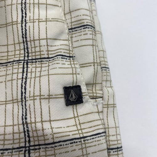 VOLCOM CORPO CLASS mens Striped chino shorts White Striped size 38 Pre Owned - Picture 12 of 22