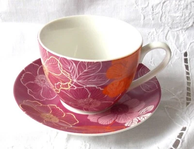TASSE THE AVEC SOUCOUPE EN CERAMIQUE EGLANTINE - Photo 1/4