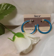 Earring Goldtone Teal Turquoise Color Hoop 1 .5" Surgical Steel Post New Jewerly