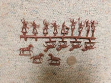 Atlantic of Italy 1/72 HO Indian War Party. Lot 74