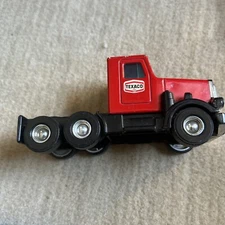 Vintage Red Buddy L Texaco Truck Cab & Chassis 3-Axle Frame Tow Tractor Trailer 