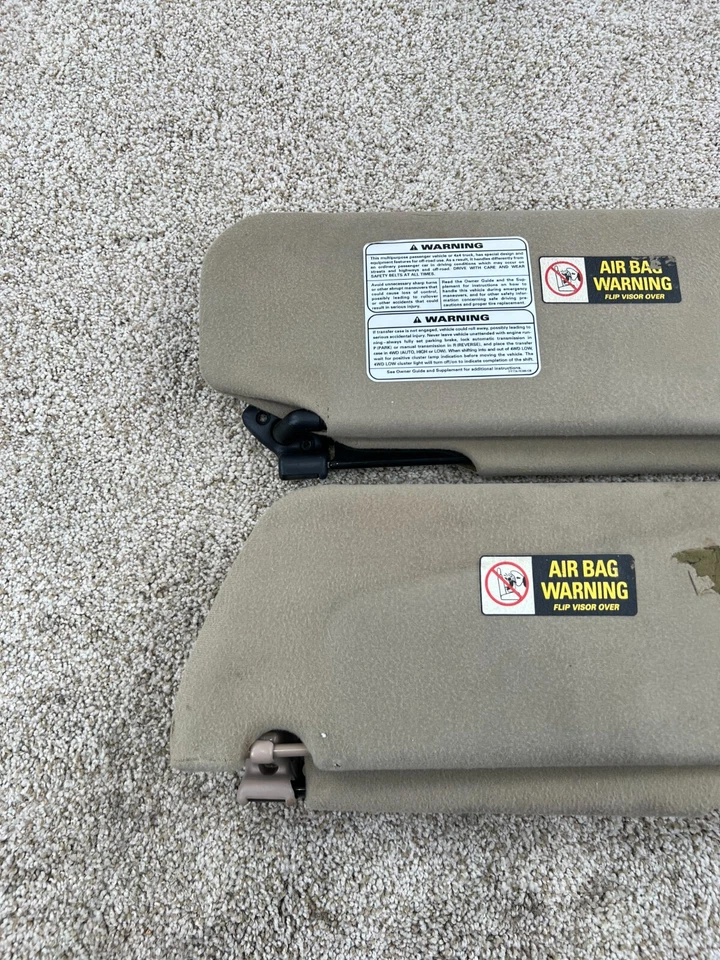 Juego de parasol Ford Explorer Mountaineer 1997-1999 bronceado con espejo retrovisor iluminado OEM Foto 2 de 4