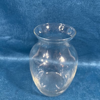 Vintage Libbey Clear Vase Classic Shape 7  Tall Hand Blown Flower Holder