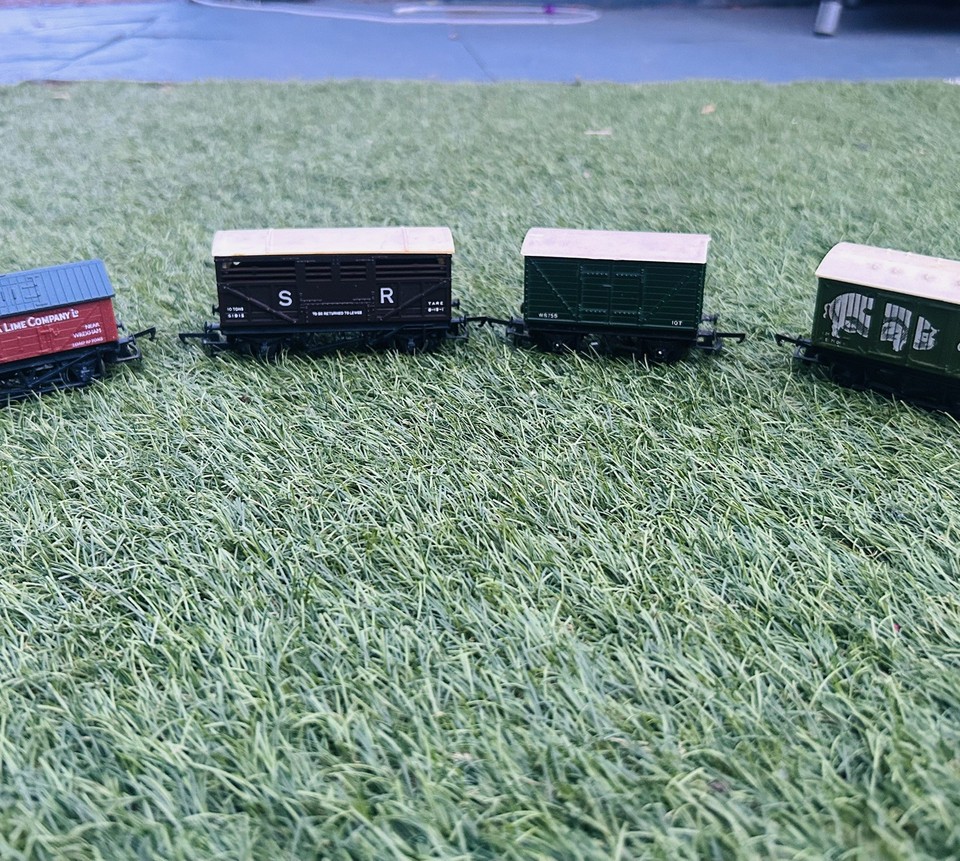 Wagon x 4 - OO HO (Hornby) - VGC | eBay UK