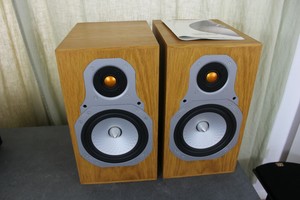 monitor audio gr10