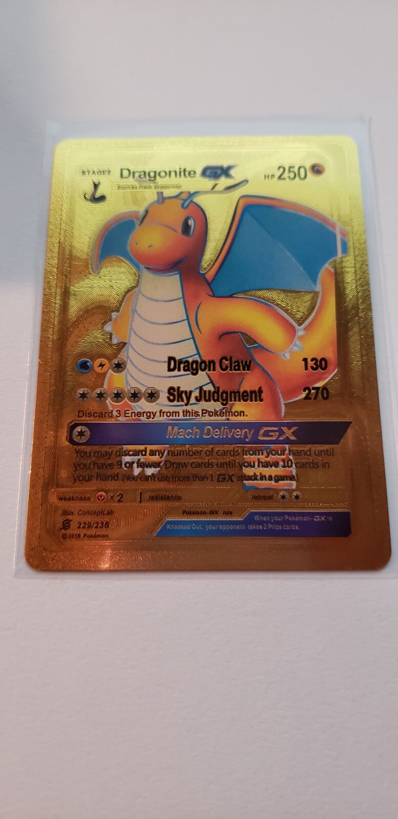 2019 POKEMON TGC DRAGONITE GX GOLD FOIL CARD 229/236