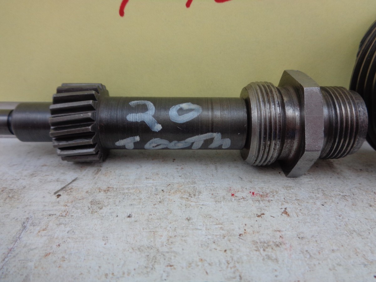 GM TRUCK 4SP SM465 TRANS SPEDOMETER GEARS 2W/D 20T DRIVEN 7