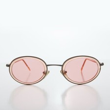 Oval Pink Vintage Sunglass - Bloom