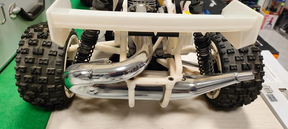 nuova ritiro in negozio auto a scoppio BUGGY rovan 30CC baja 1/5 nuova rtr 80CM - Immagine 2 di 4