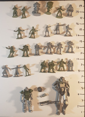 Small assortment of Fallout figurines, used, AS-IS