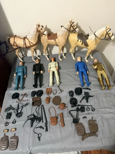 Johnny West 12” Figures Collection With Accessories Lot. 1960-1970 By Marx