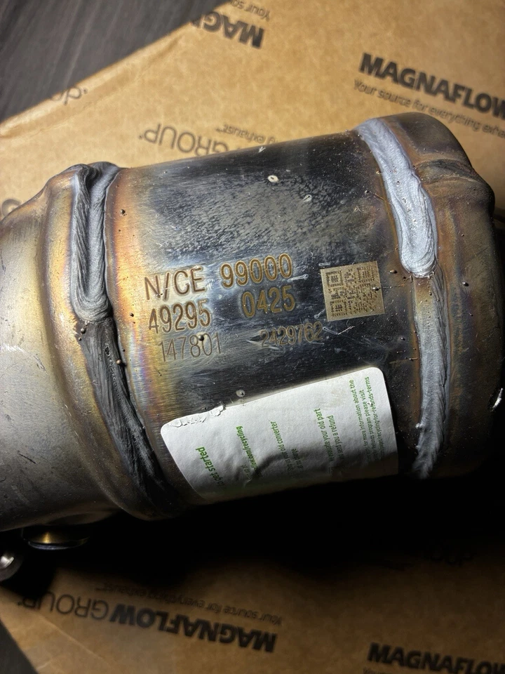 Convertidor catalítico MagnaFlow 49295 Nissan Altima 07-18 y Nissan Rogue 08-19 Foto 4 de 4