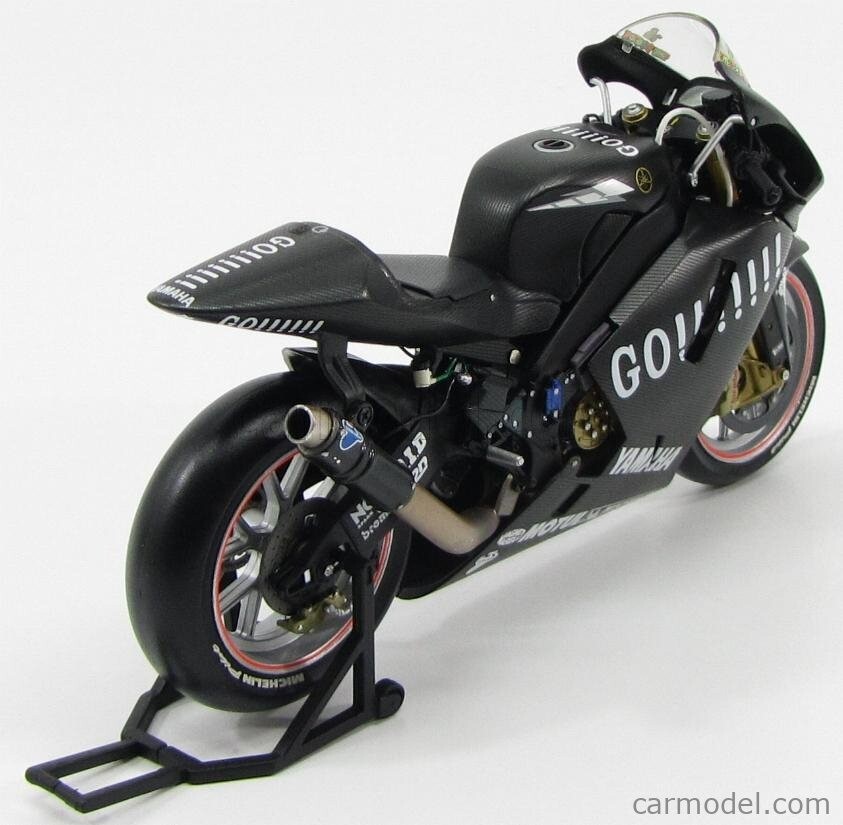 ミニカー MINICHAMPS Yamaha YZR-M1 2004 MINICHAMPS Yamaha YZR-M1 Pre-Season Test 2004 Rider